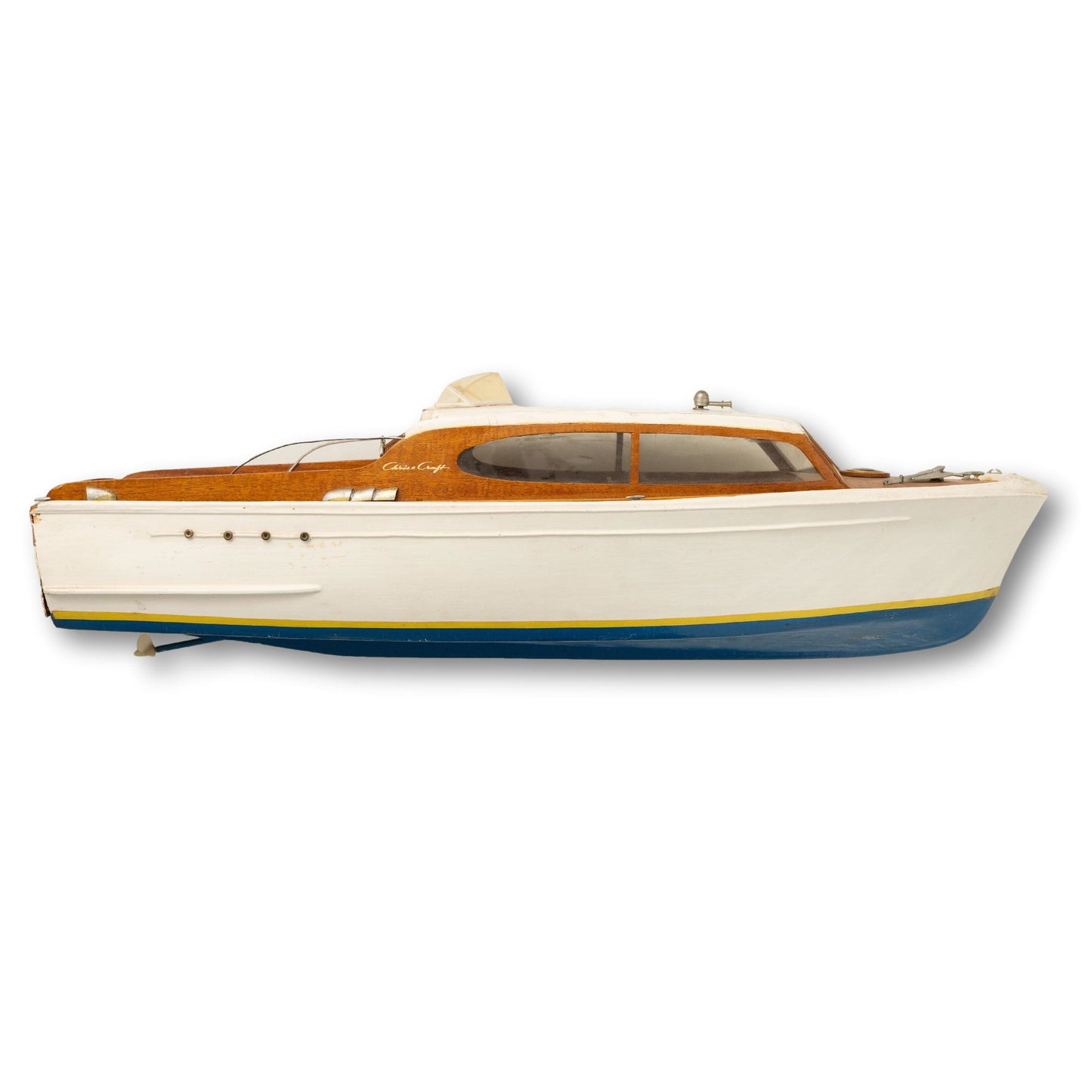 Large Chris-Craft Cruiser