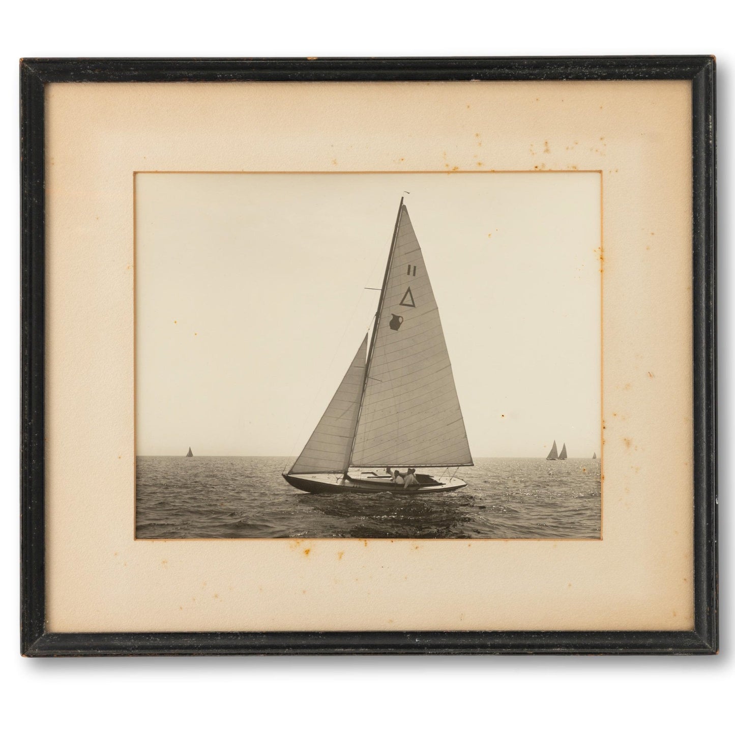 B&W Sailboat Photo