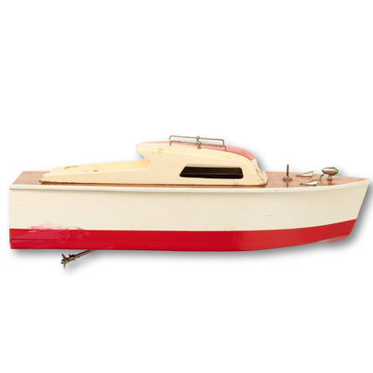 Model Cabin Cruiser Boat