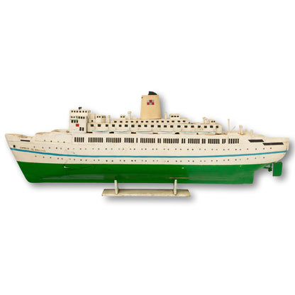 Large Passenger Steamer Model