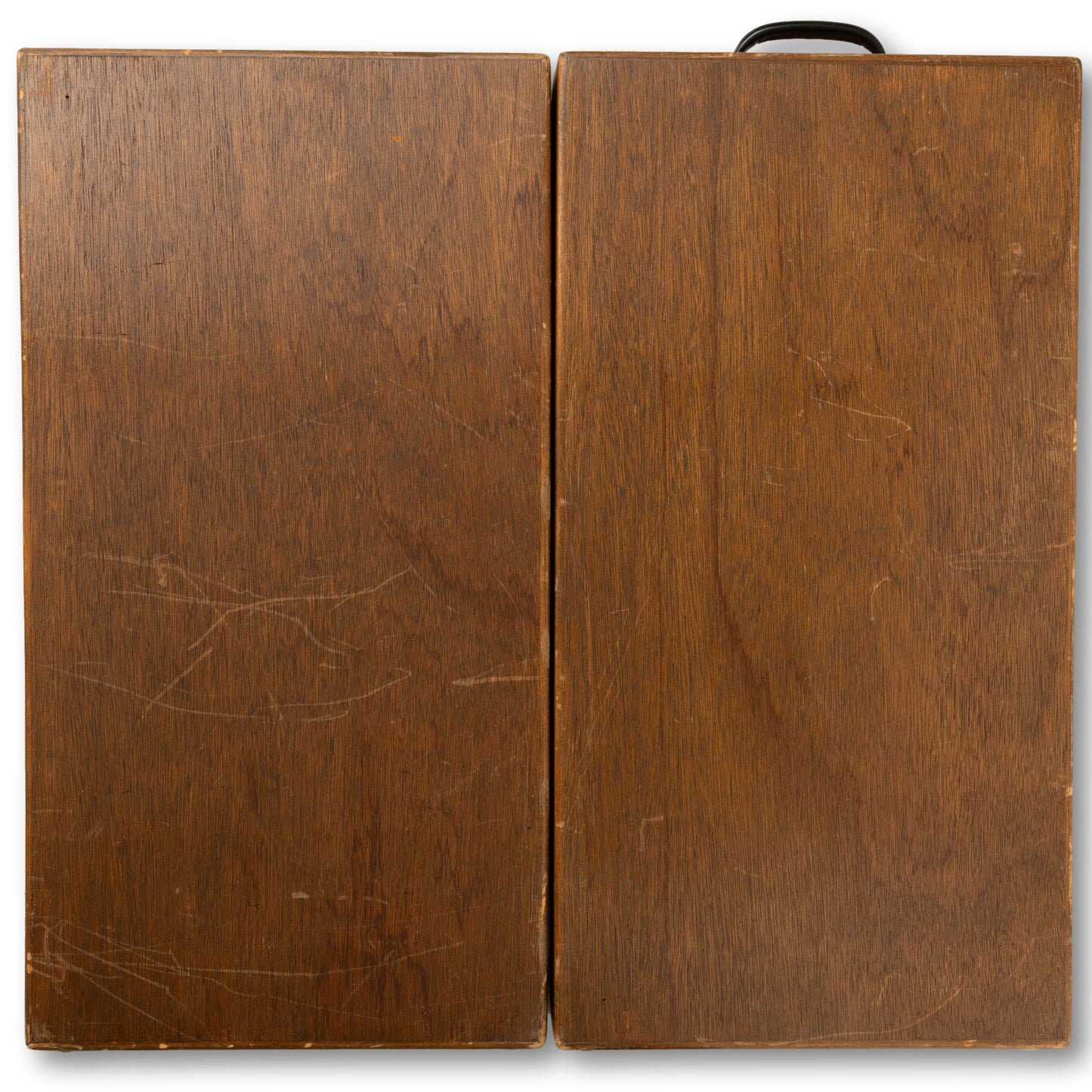 Instructional Knot Cabinet / Case