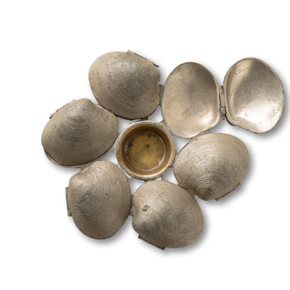 Amazing Clam Serving Dish