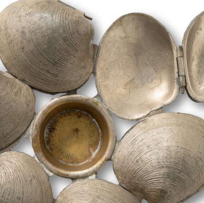 Amazing Clam Serving Dish