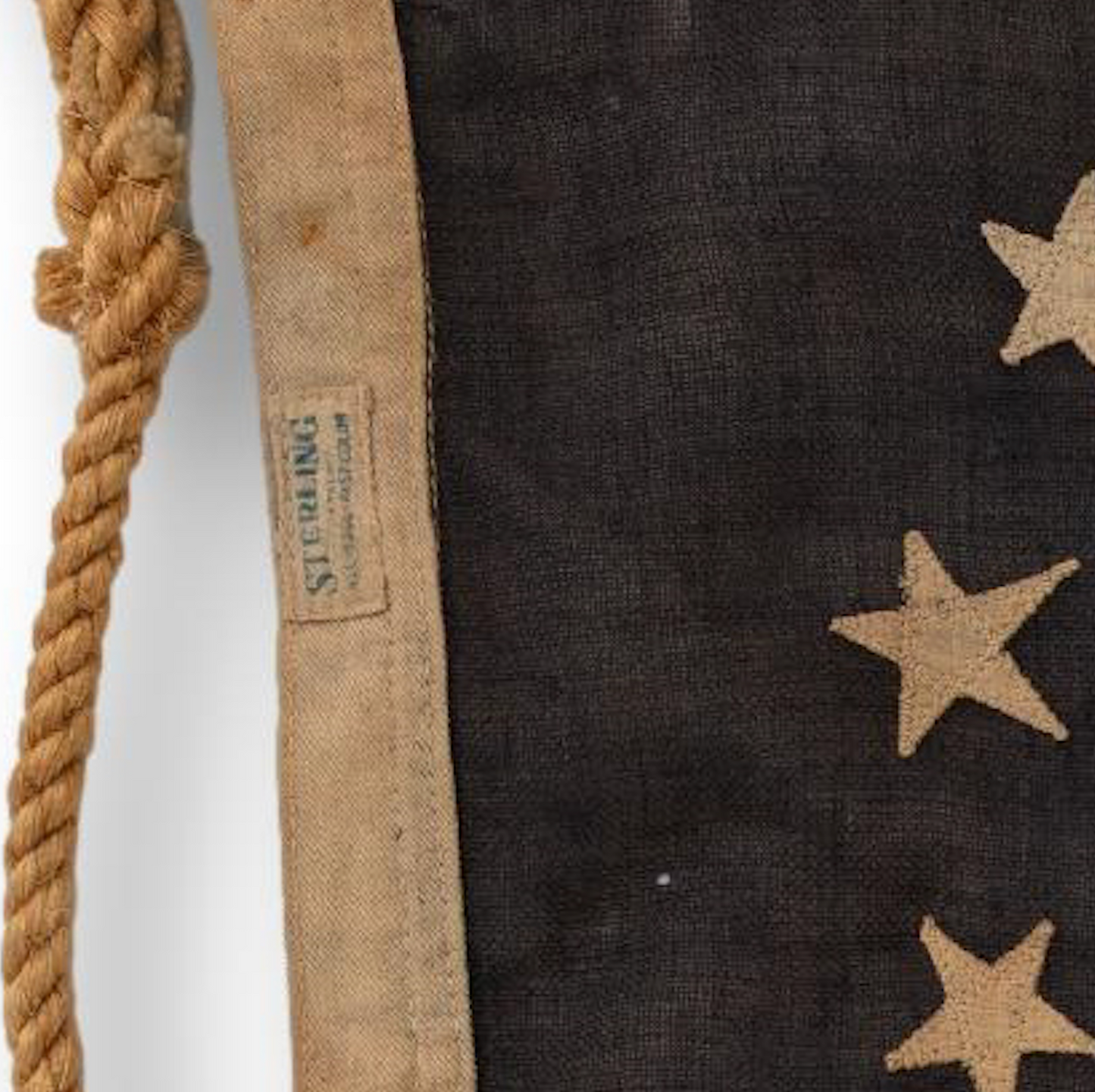 Amazing Yacht Ensign w/Rope