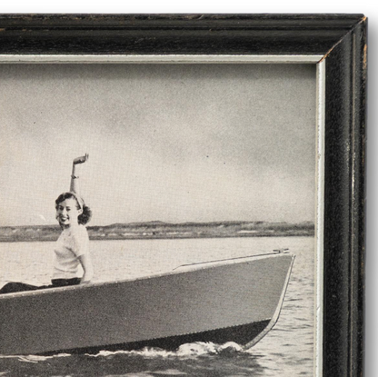 B&W Leisure Boat Print