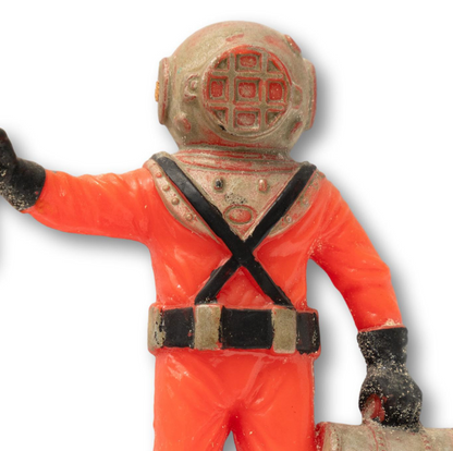 Aquarium Diver
