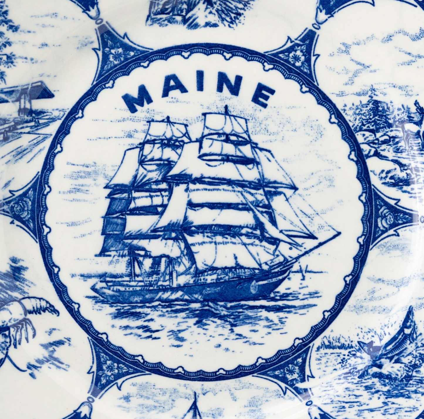Maine Souvenir Plate