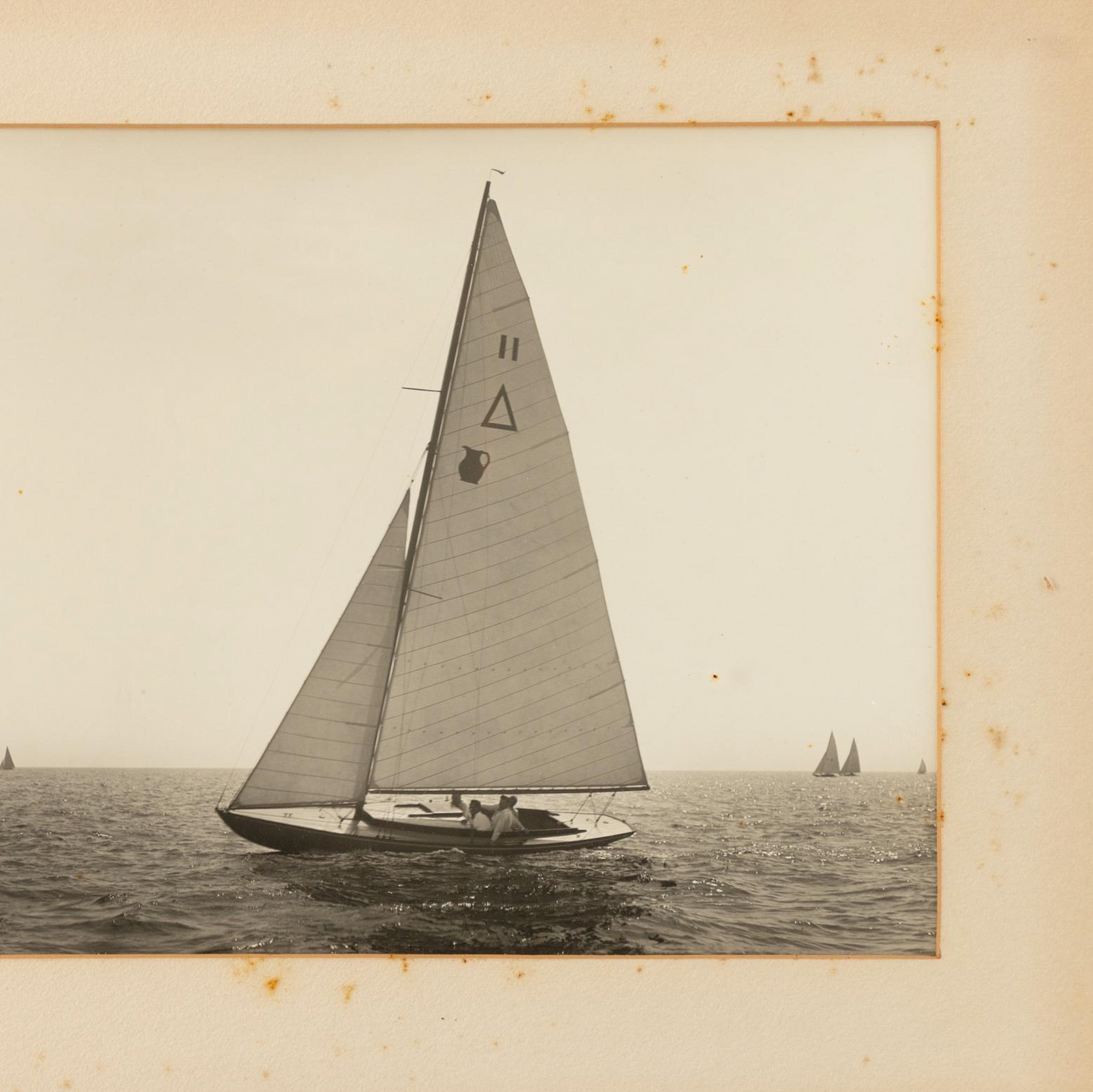 B&W Sailboat Photo